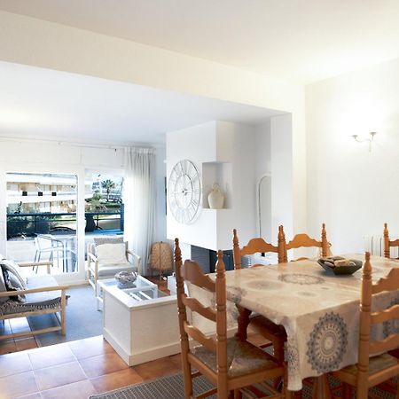 Apartaments Maritim Torre Valentina 산 안토니 드 칼론헤 외부 사진