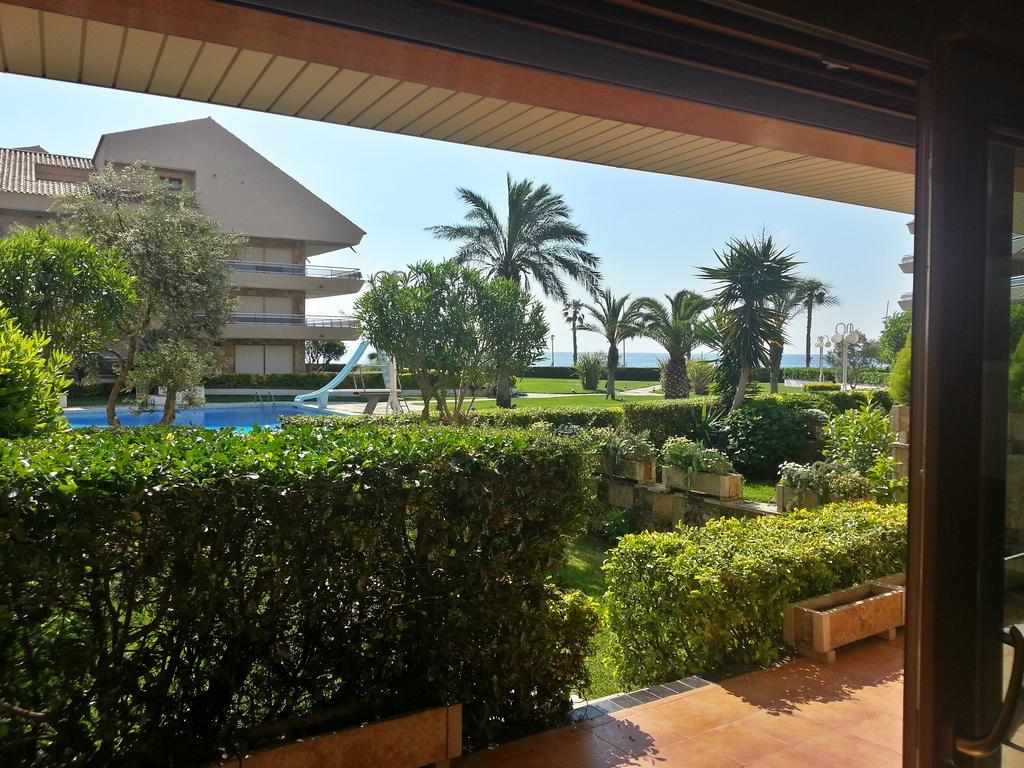 Apartaments Maritim Torre Valentina 산 안토니 드 칼론헤 객실 사진